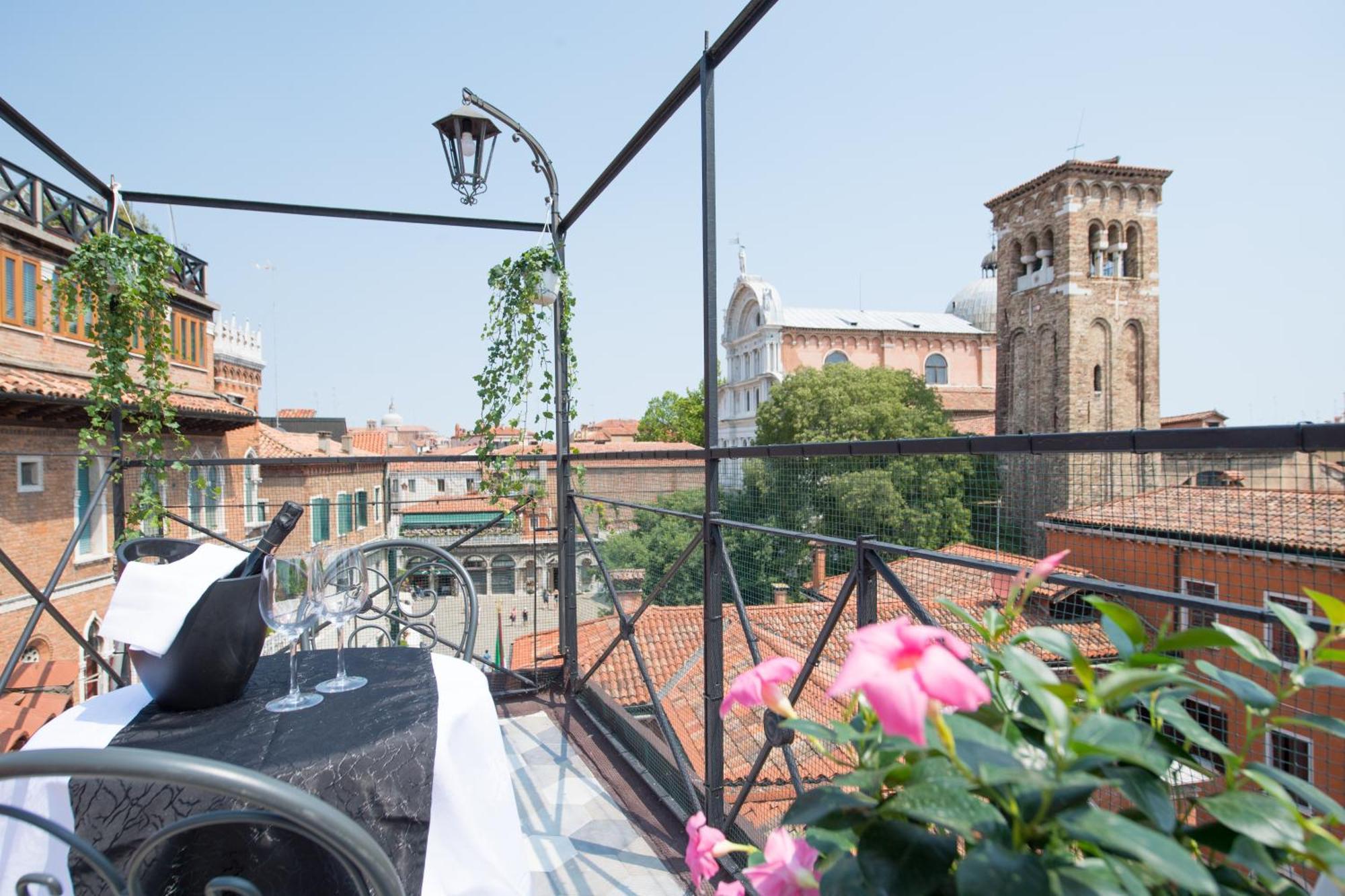 Hotel Paganelli Venice Exterior photo